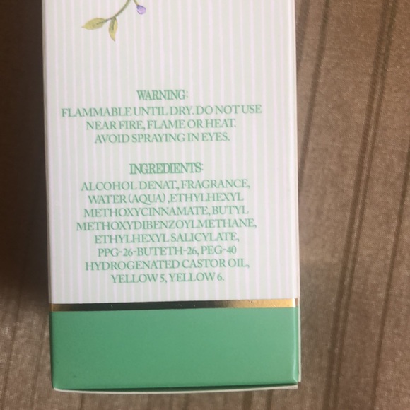 Women’s perfume - Picture 3 of 5